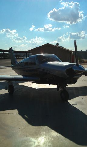 Piper PA-24 Comanche (N8159P)