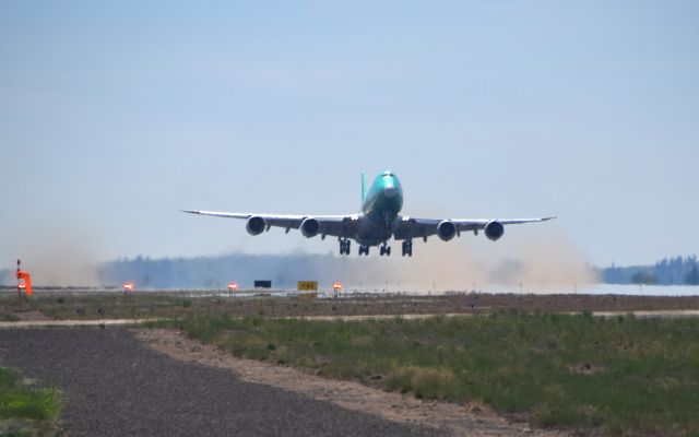 BOEING 747-8 (N621UP) - A brand new Boeing 747-8 kicking up a little dust on Runway 3 at Spokane International Airport.