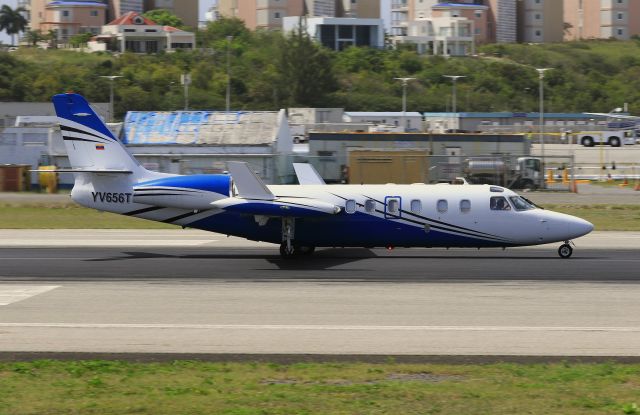 YV-656T —