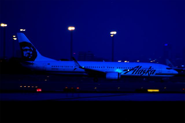 Boeing 737-900 (N491AS) - 09/03/2016 - Alaska Airlines N491AS B739 KDFW