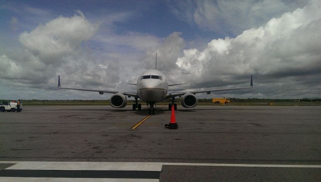 Boeing 737-800 (HP-1526CMP)