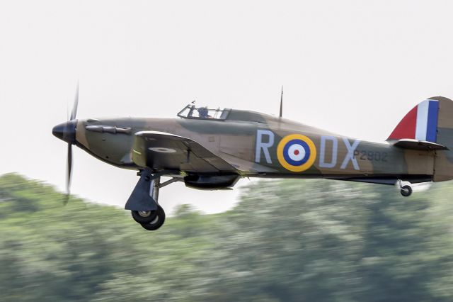 — — - Hawker Hurricane P2902