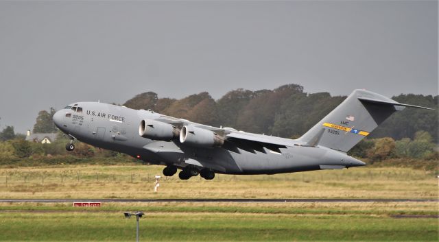 09-9205 — - rch194 usaf c-17a 09-9205 dep shannon 29/8/19.