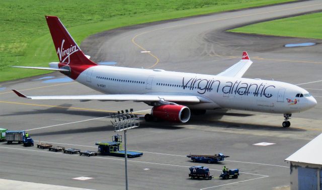 Airbus A330-300 (G-VSXY)