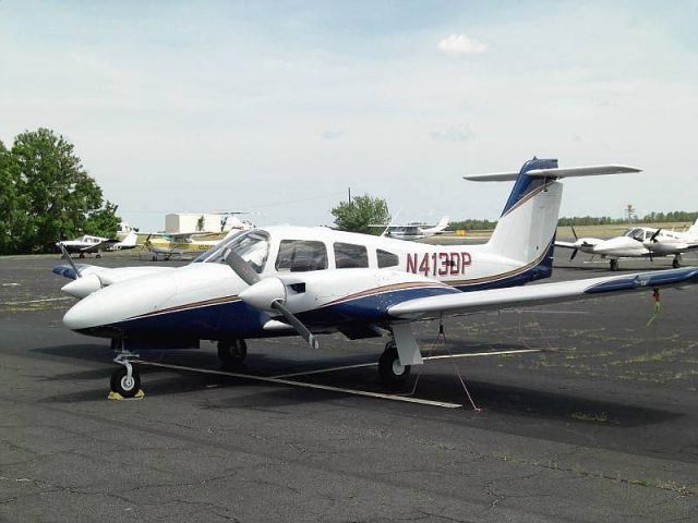 Piper PA-44 Seminole (N413DP)