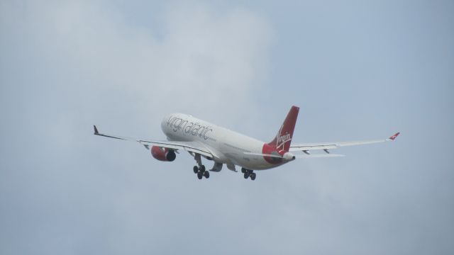 Airbus A330-300 (G-VKSS) - TLPL