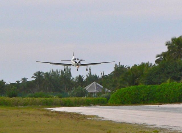 Piper Malibu Mirage (N6076U)