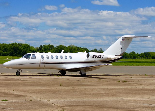 Cessna Citation CJ3 (N52ET) - At Downtown Shreveport.