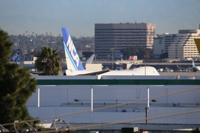 BOEING 747-8 (JA15KZ)