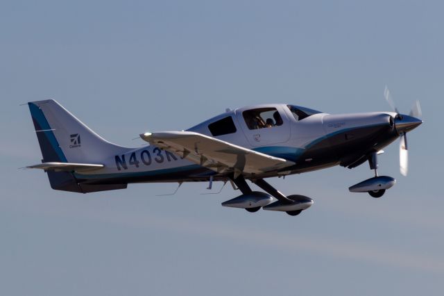 Cessna 400 (N403KH)