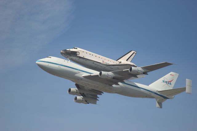 Boeing 747-200 (N905NA) - The last ferry flight of Shuttle Endeavour.