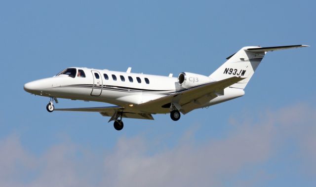 Cessna Citation CJ3 (N93JW)