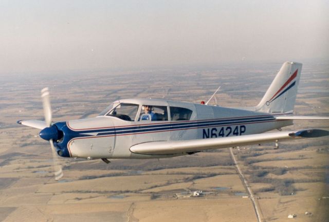 Piper PA-24 Comanche (N6424P)