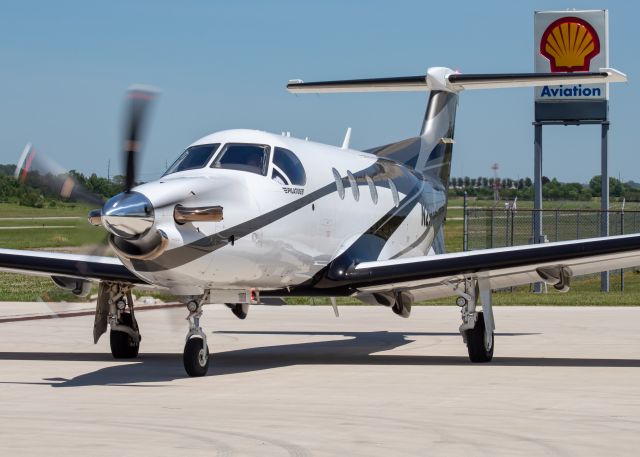 Pilatus PC-12 (N29BZ) - A Pilatus PC-12 prepares to depart Butler County Regional Airport for Lakeland, Florida.