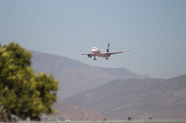 Airbus A320 — - FINAL APPROACH 27 MMTJ