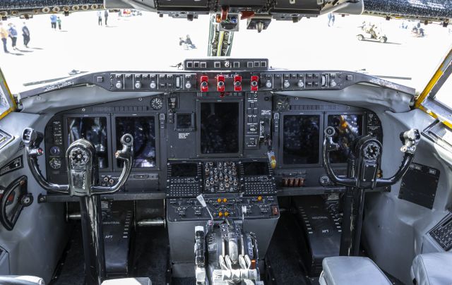 Boeing RC-135 (62-4127) - A noticeably "lacking" cockpit on this TC-135W.