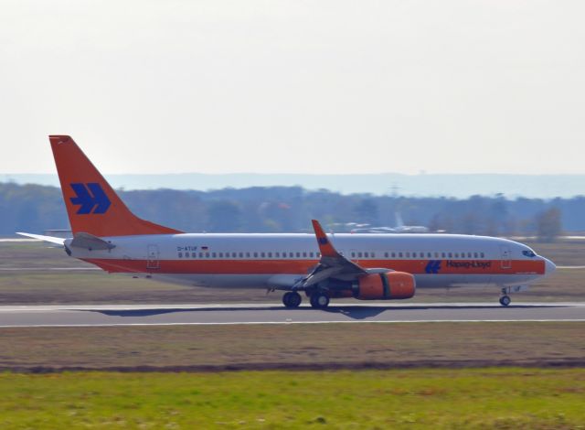 Boeing 737-800 (D-ATUF) - Reverse after touchdown on RW 32R