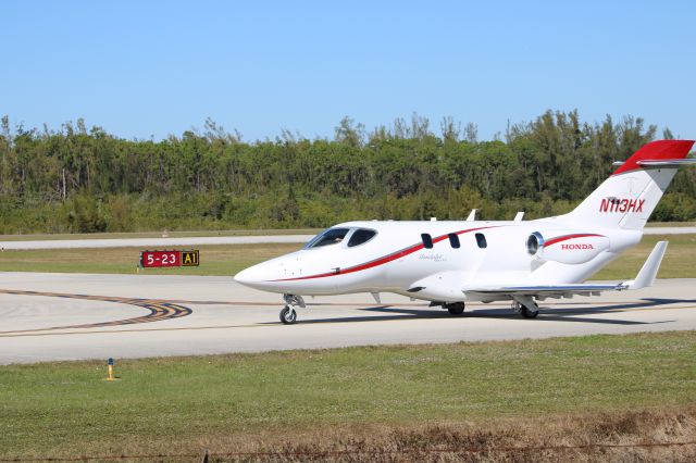 Honda HondaJet (N113HX)