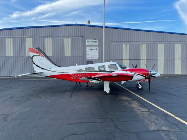 Piper Seneca (N488Q) - The former N4354K with new paint