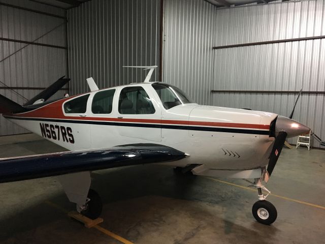 Beechcraft 35 Bonanza (N567RS)