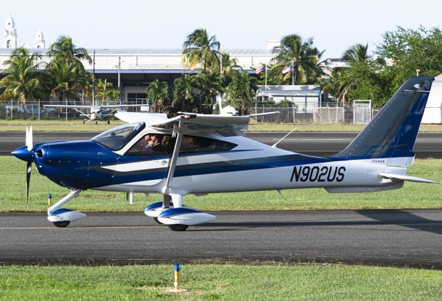 TECNAM P-2010 Twenty-Ten (N902US) - Taxing for departure 