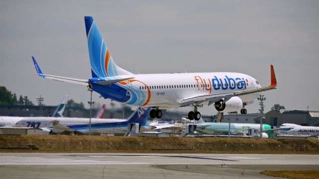 Boeing 737-800 (A6-FEG) - A newly delivered FlyDubai 737 on final to Rwy 16R on 7/29/13. (LN:4534 cn 40281). ATS will be installing wifi prior to the aircraft entering service.