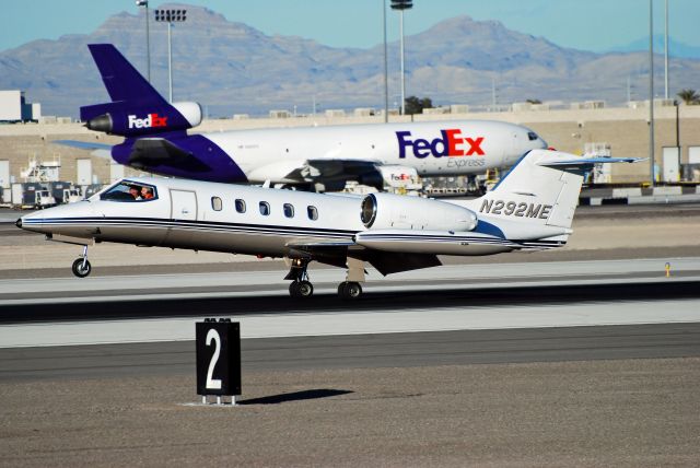 Learjet 35 (N292ME) - N292ME 1980 Gates Learjet Corp. 35A C/N 292  Las Vegas - McCarran International (LAS / KLAS) USA - Nevada, January 17, 2011 Photo: Tomas Del Coro