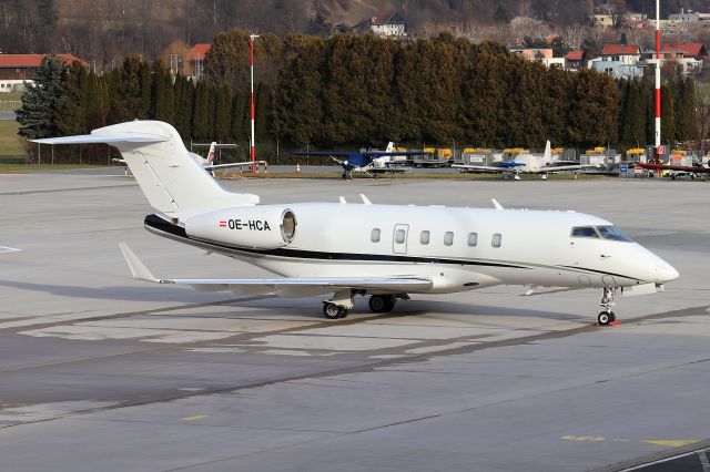 Bombardier Challenger 300 (OE-HCA)