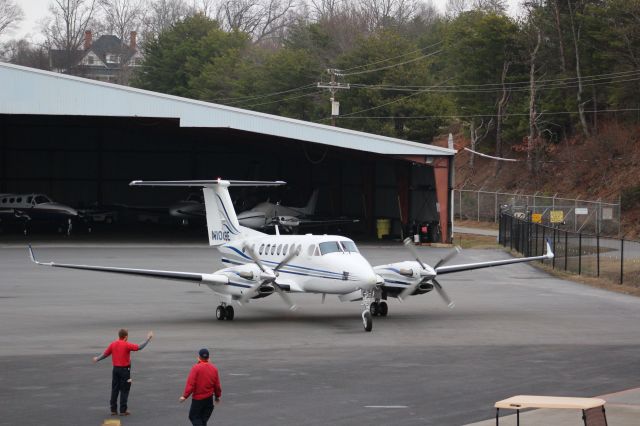 Beechcraft Super King Air 350 (N100BE) - Operated by Bemis Manufacturing