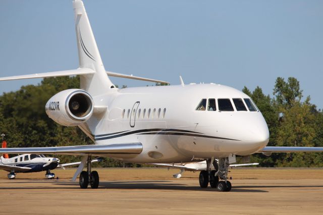 Dassault Falcon 2000 (N122VR)