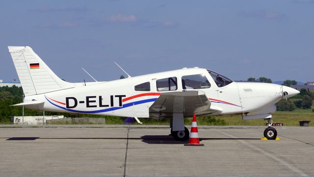 Piper Turbo Arrow 3 (D-ELIT)