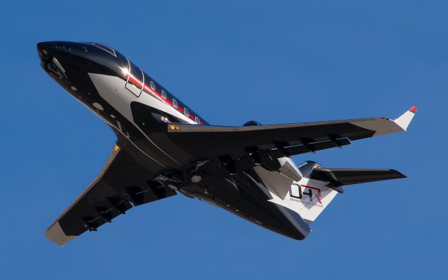 Canadair Challenger (N400DH) - Denny Hamlins Challenger CL601-3A! Owned by Joe Gibbs Racing!br /Departing from runway 1L!