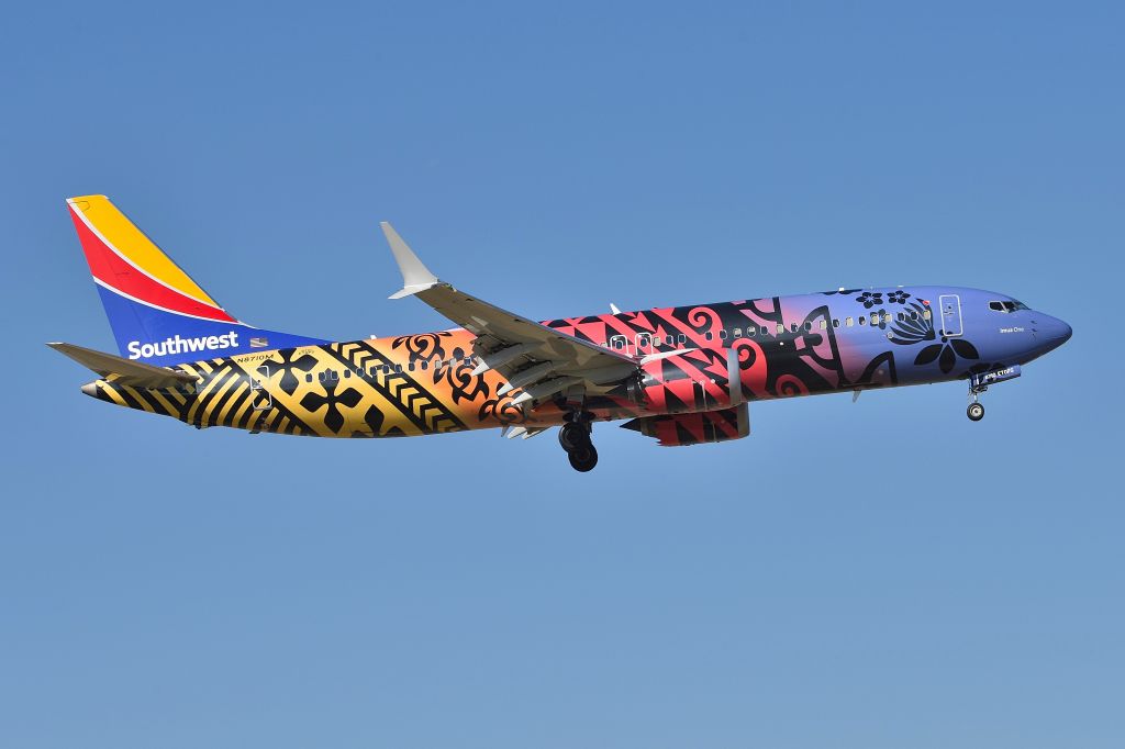 Boeing 737 MAX 8 (N8710M) - 11-12-23 5-R