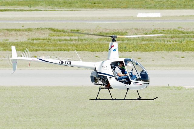 Robinson R-22 (VH-YZO) - Robinson R22 Beta II HeliWest VH-YZO YPJT 210218