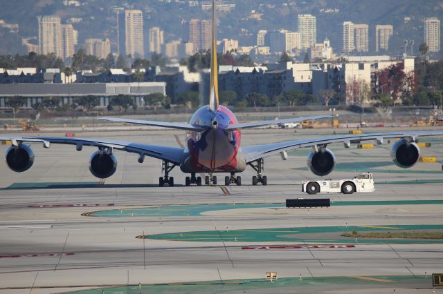 Airbus A380-800 (HL7640)