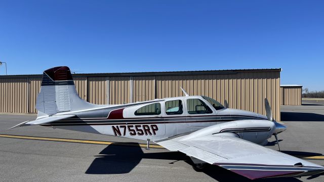 Beechcraft Travel Air (N755RP)