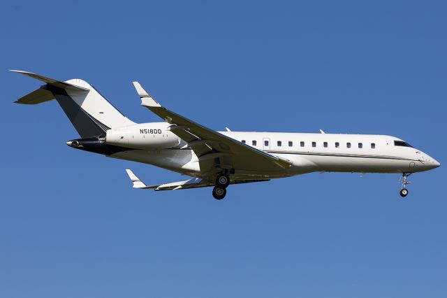 Bombardier Global Express (N518DD) - EX N629KD