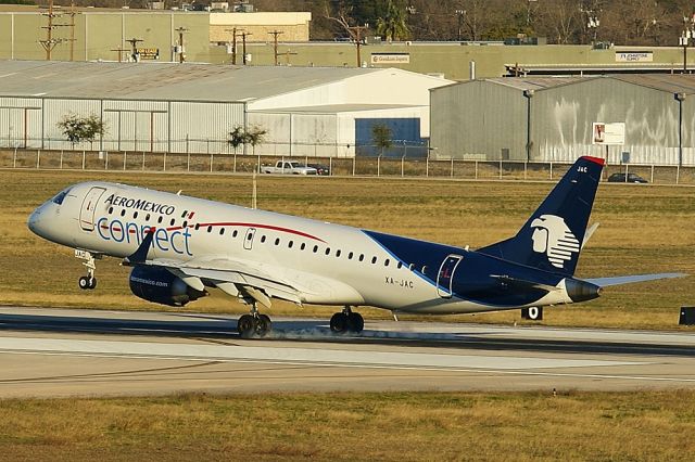 Embraer ERJ-190 (XA-JAC)