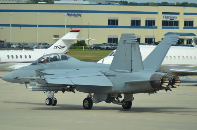 16-8930 — - Super Hornet taxing past offices at the Farnborough Air Show 2016