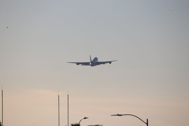 Airbus A380-800 (A6-EVG)