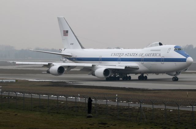 Boeing 747-200 (74-0787) - What a beauty! After the MSC 2014, John Kerry flew with the E-4B to the next destination.