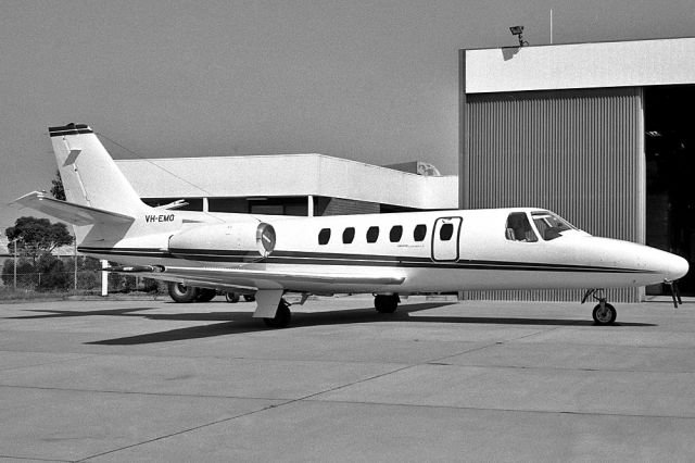 Cessna Citation II (VH-EMO) - CESSNA S550 CITATION S/II - REG VH-EMO (CN S550-0063) - ESSENDON MELBOURNE VIC. AUSTRALIA - YMEN (3/12/1992)35MM B/W NEGATIVE SCAN.