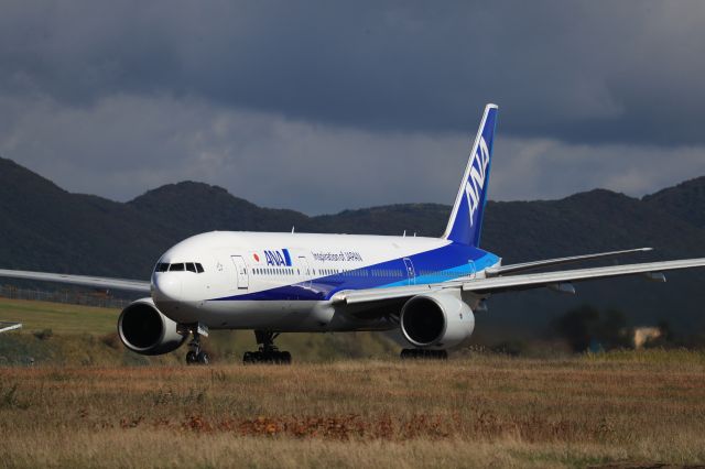 Boeing 777-200 (JA706A) - September 24th 2017:HKD-HND.