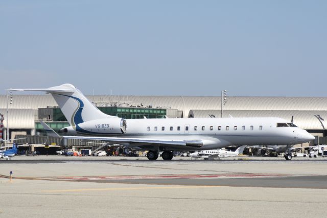 Bombardier Global Express (VQ-BZB) - Lining up to take off at John Wayne Airport, July 12 2018. 