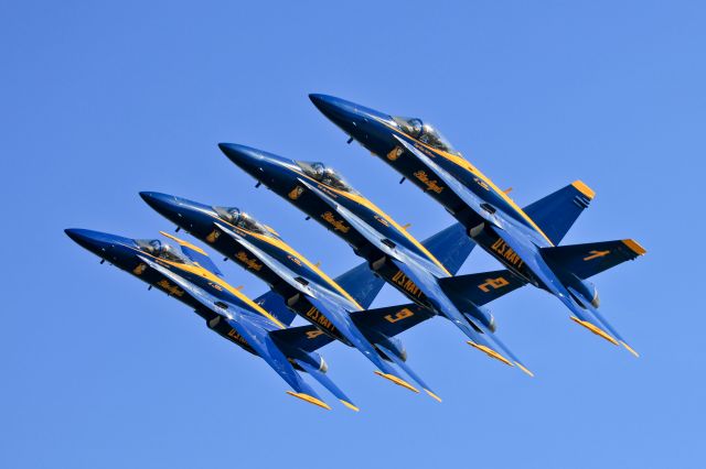 McDonnell Douglas FA-18 Hornet — - Blue Angels at Wings Over Homestead 2010, November 06th 2010