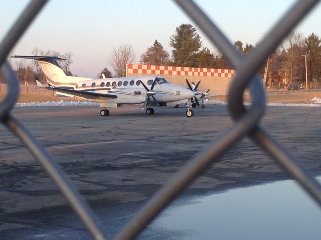 Beechcraft Super King Air 350 (N359CB)
