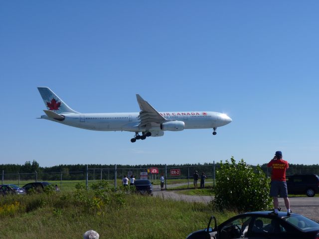 C-GFAF — - Landing on #07,Airport Watch is out today photographing the 767