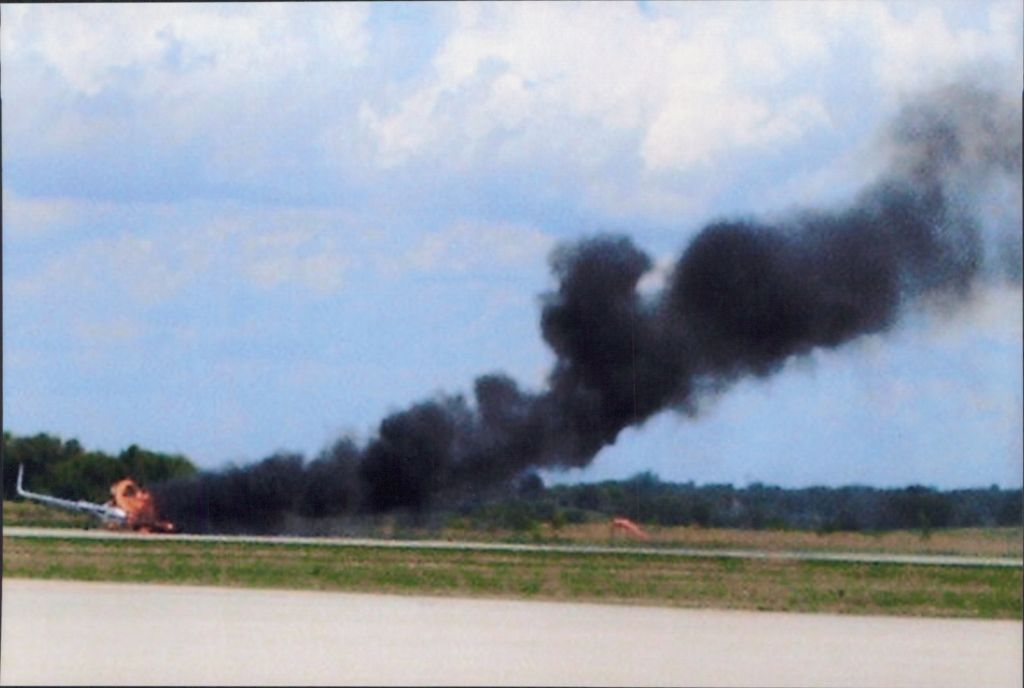 DICKEY E-Racer — - June 2008 ,Runway 9-27