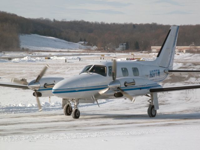 Piper Cheyenne (N37TW) - Holding short runway 26.