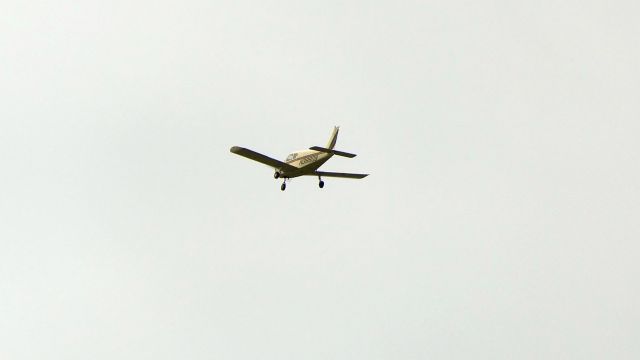 Piper Cherokee (N38809)